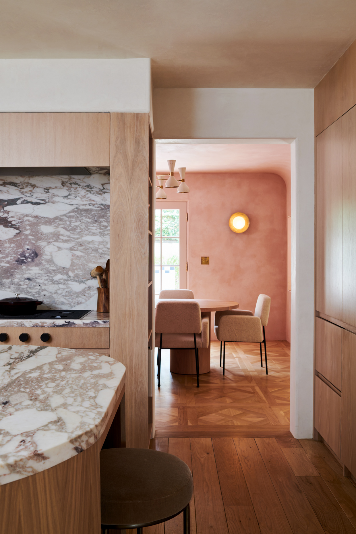 Lauren Taylor Creative - Interior & Architectural Photographer - Kim Lapin Interiors Kitchen